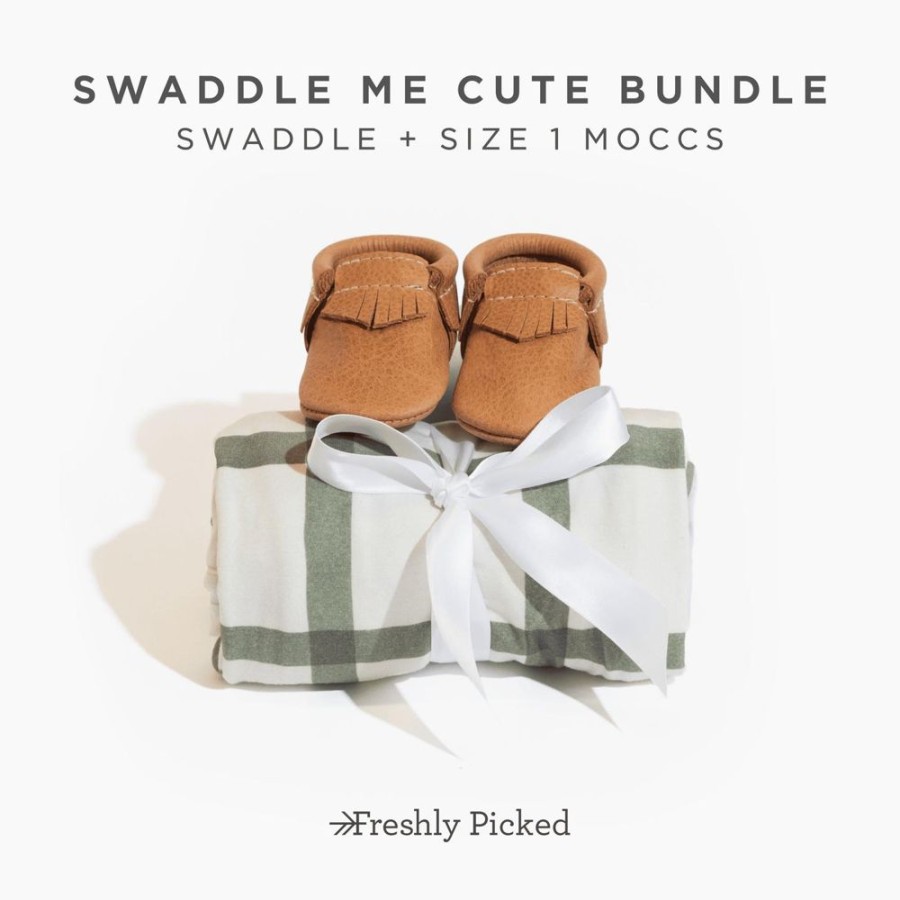 Gifting Bundles of Joy | Swaddle Me Cute Bundle